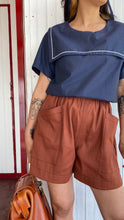 Carica l'immagine nel visualizzatore di Gallery, Pantaloncino Approdo 100% lino terra