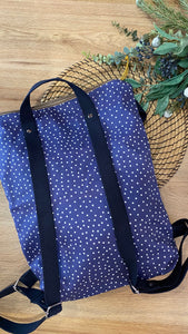 Zaino “Altrove” blu pois bianchi