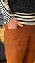 Carica l'immagine nel visualizzatore di Gallery, Pantalone Riva blu

